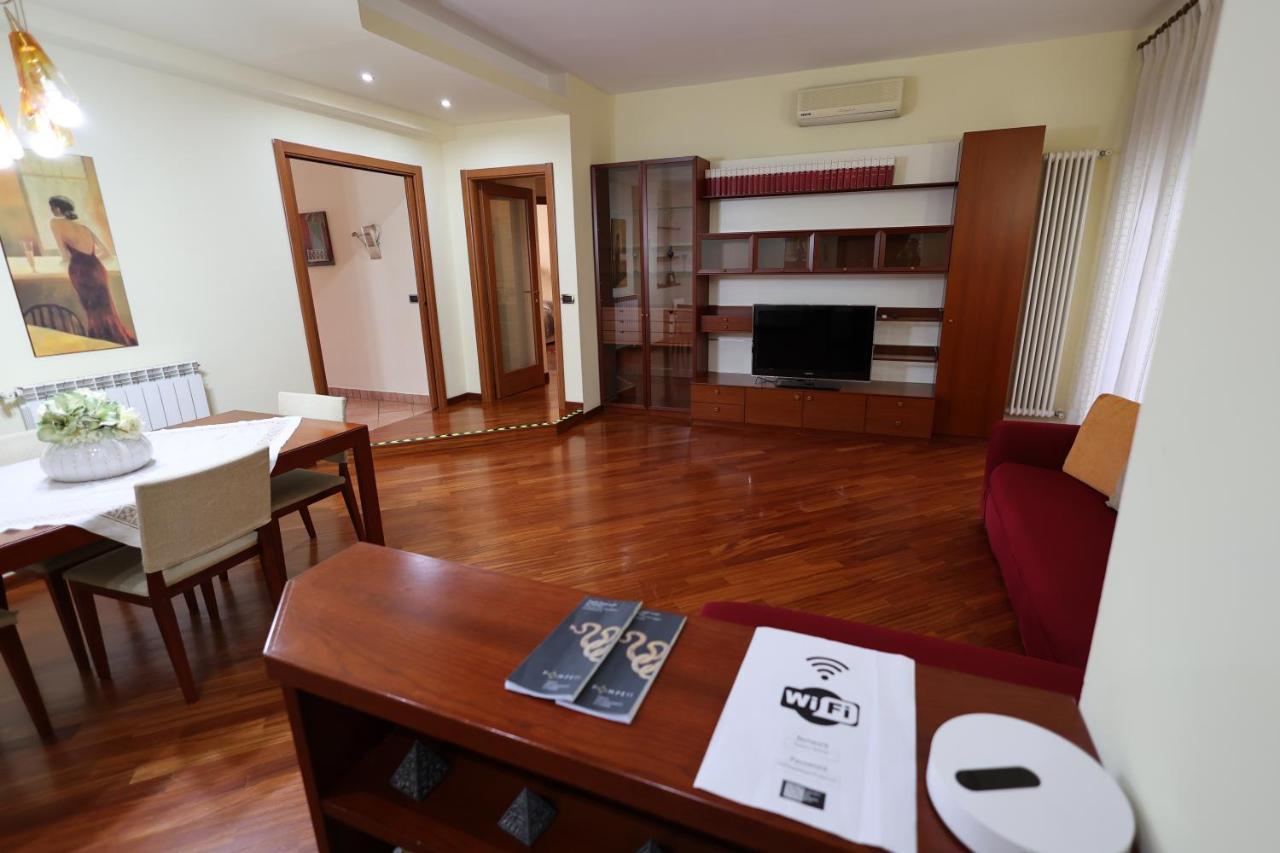 Apartmán Casa Diocleziano Neapol Exteriér fotografie